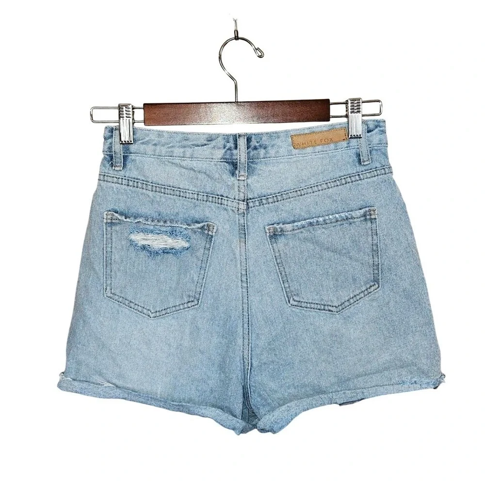 White Fox Denim Shorts Womens M Light Wash Distressed High Rise Cutoff Festival‎